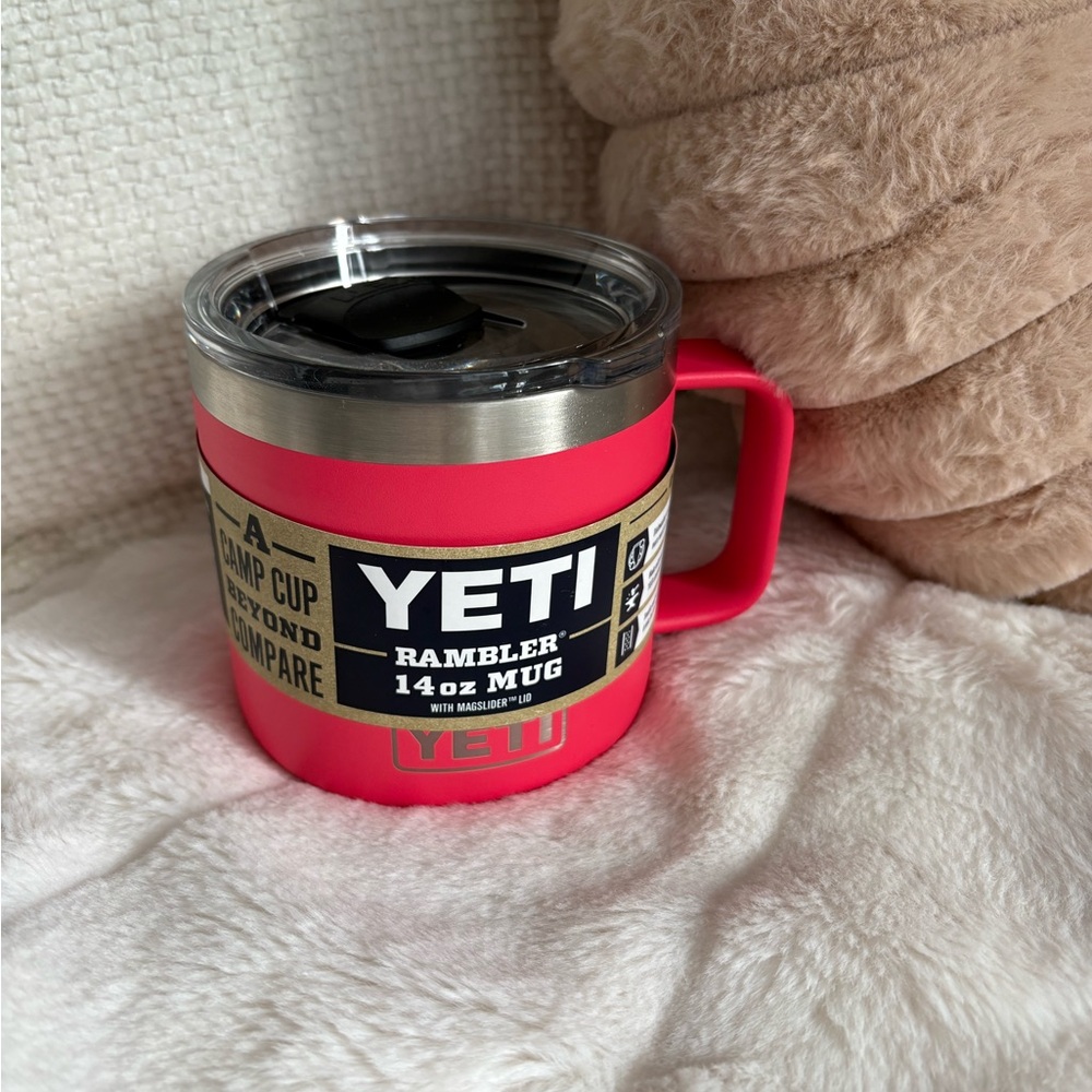 Yeti Bright Pink Rambler Mug with Clear MagSlider Lid and Sticker